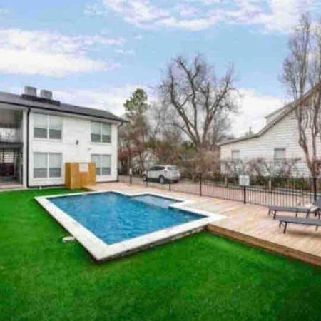 Dallas Boutique Flat + Arboretum Tickets Included 외부 사진