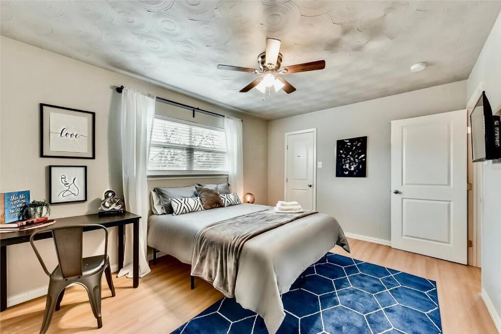 Dallas Boutique Flat + Arboretum Tickets Included 외부 사진