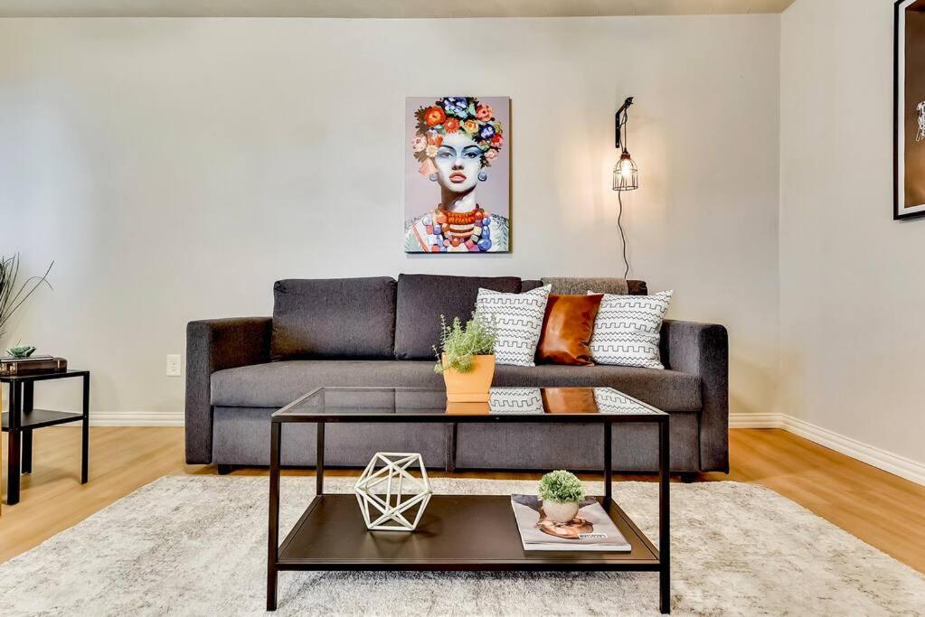 Dallas Boutique Flat + Arboretum Tickets Included 외부 사진