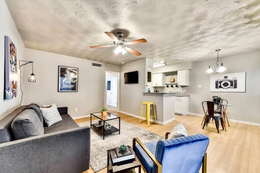 Dallas Boutique Flat + Arboretum Tickets Included 외부 사진
